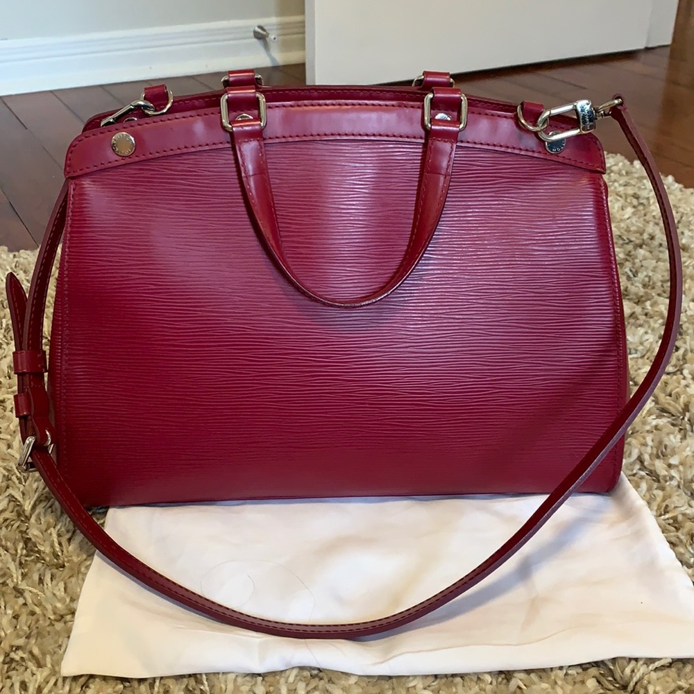 Louis Vuitton Brea Mid size Handbag
